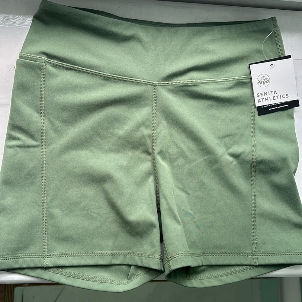 Senita Athletics Adventure Rio Shorts Green